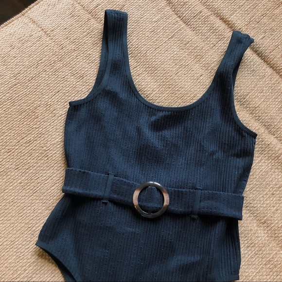 Bodysuit 🦋 - Picture 2 of 7
